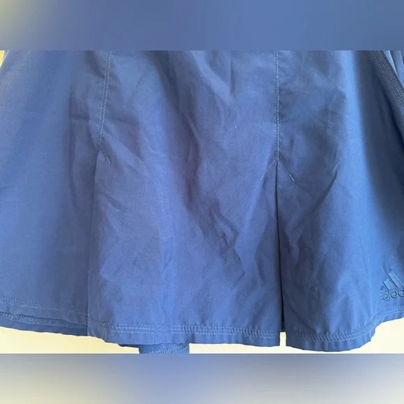 Vintage Adidas Navy Pleated Tennis Skirt - Navy Embroidered Logo - Medium - Picture 3 of 10